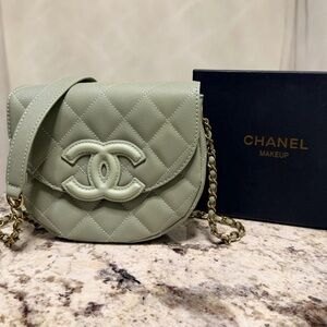 Chanel VIP Gift Quilted CC Mini Bag Chain